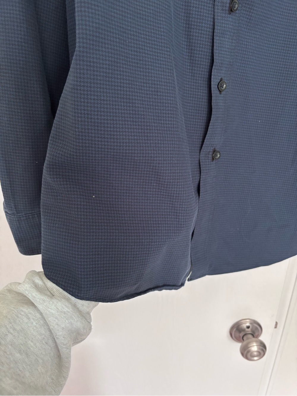 Men’s LL bean button down - Picture 2 of 5